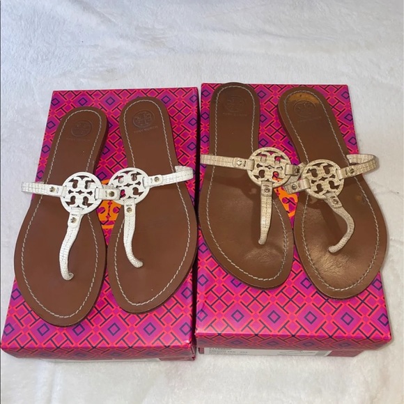 Sold Tory Burch 2 pairs of sandals - Picture 1 of 11